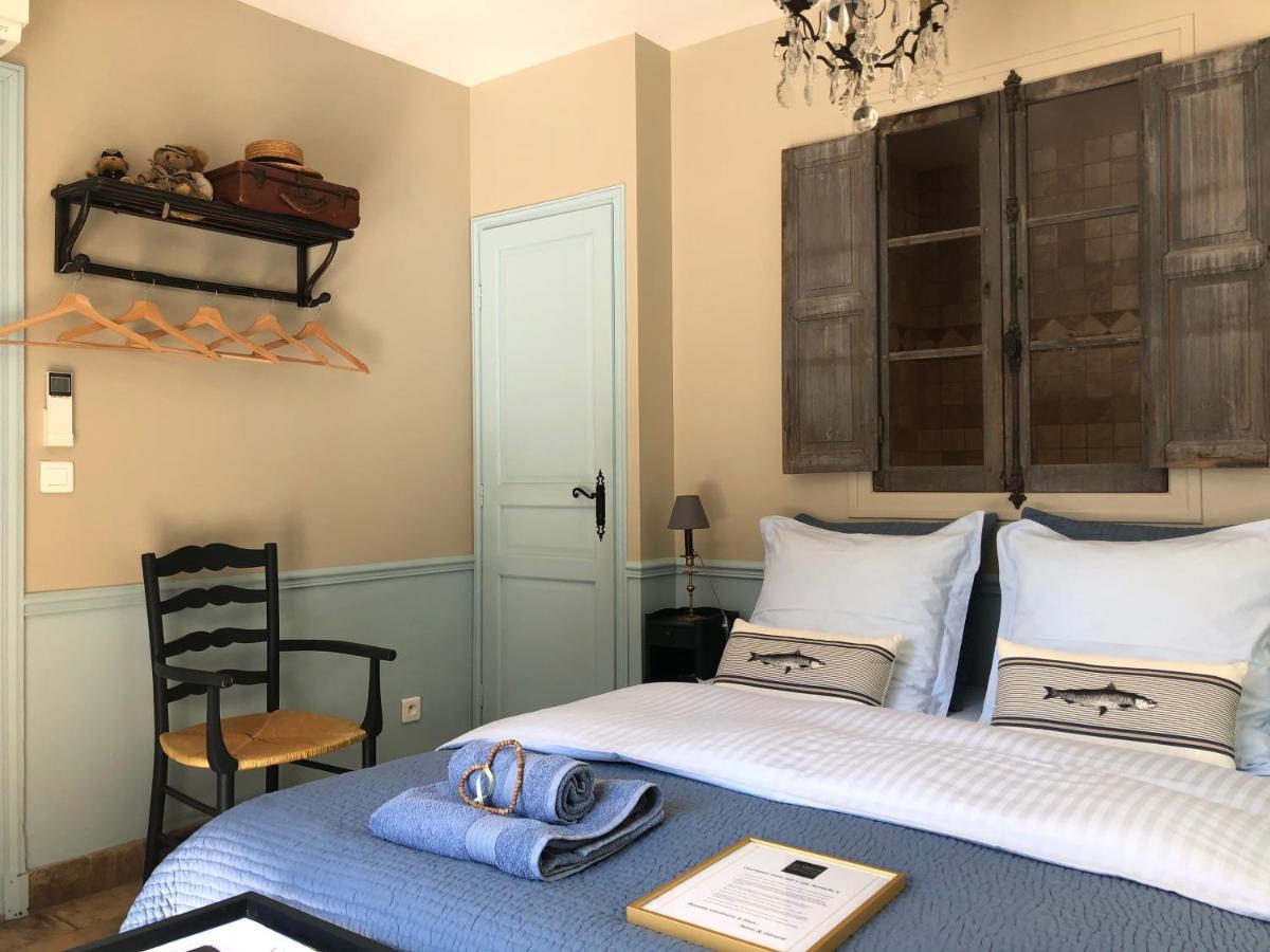 그리모 Les Aurochs B&B 외부 사진