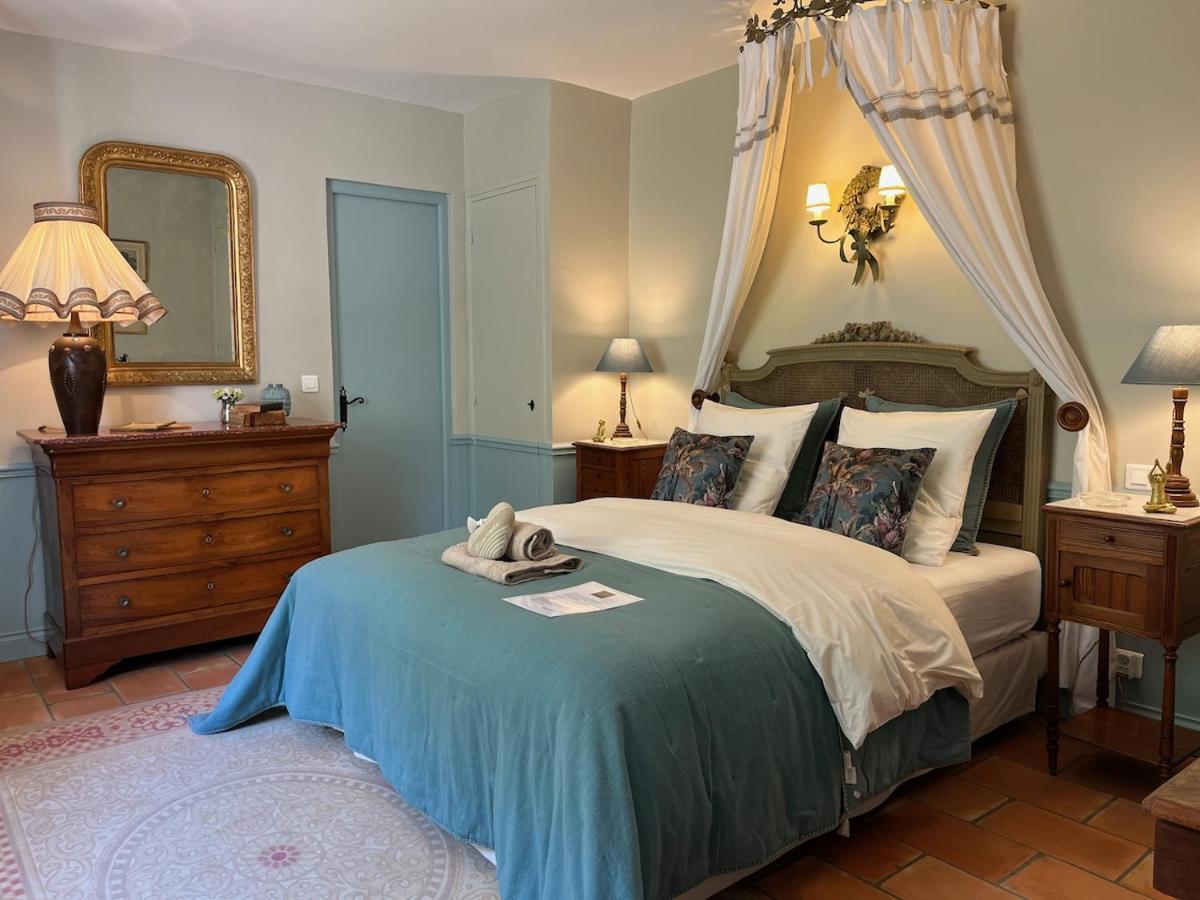 그리모 Les Aurochs B&B 외부 사진